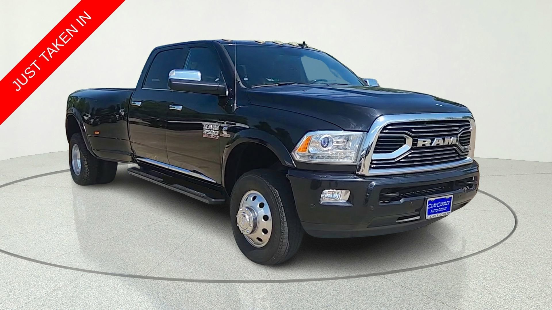 2018 RAM 3500 Laramie Limited 4X4 Crew Cab LWB's photo