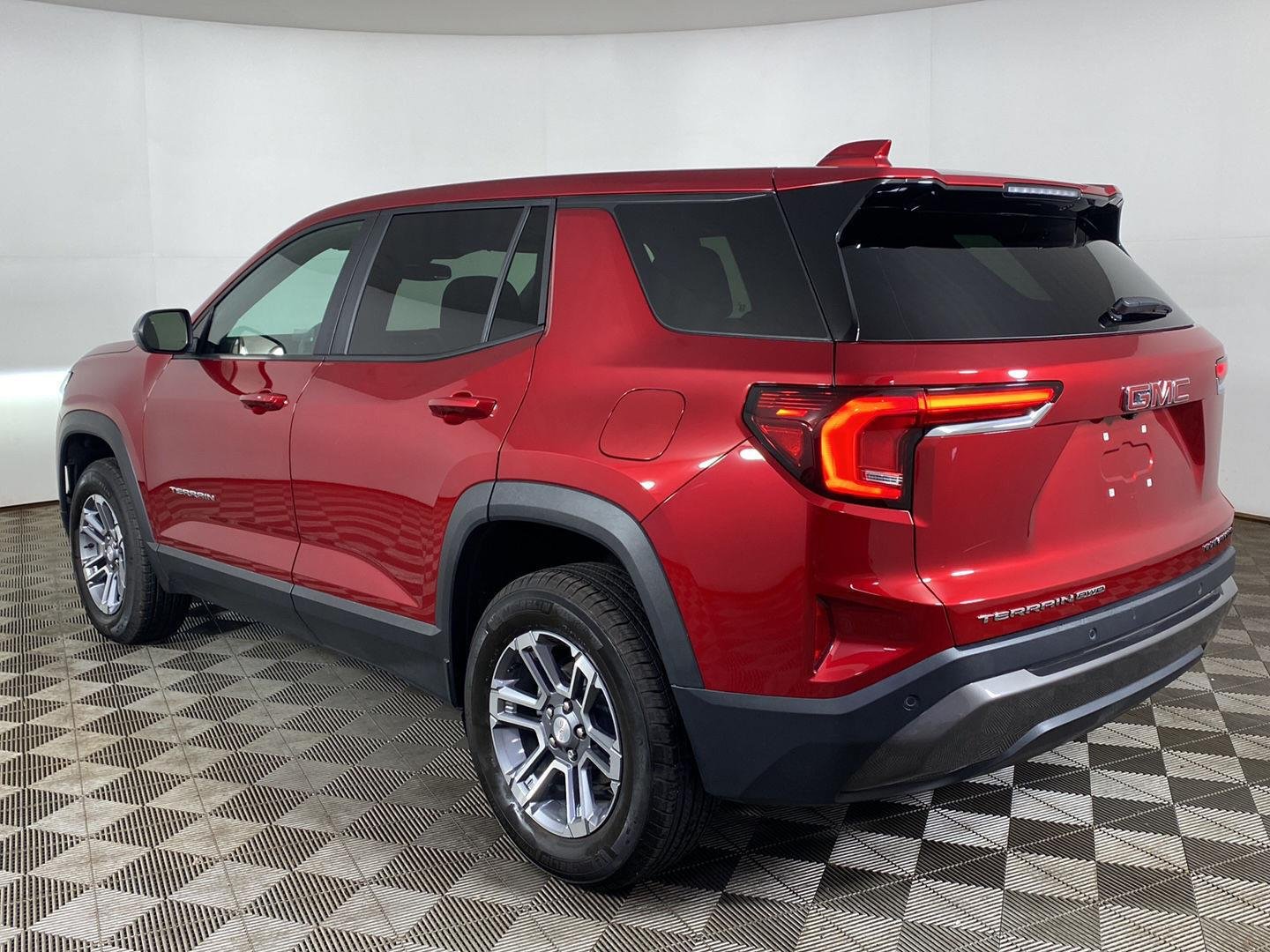 Used 2026 Volcanic Red Tintcoat GMC AWD Elevation image 4