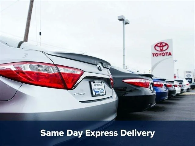 Used 2026 Red Hyundai SEL image 31