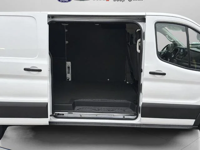 2025 Ford Transit Van Base - Photo 26
