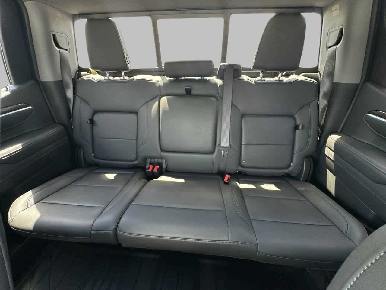 2025 Chevrolet Silverado 1500 RST - Photo 9