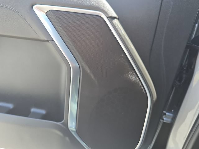 2025 GMC Sierra 1500 Elevation - Photo 17