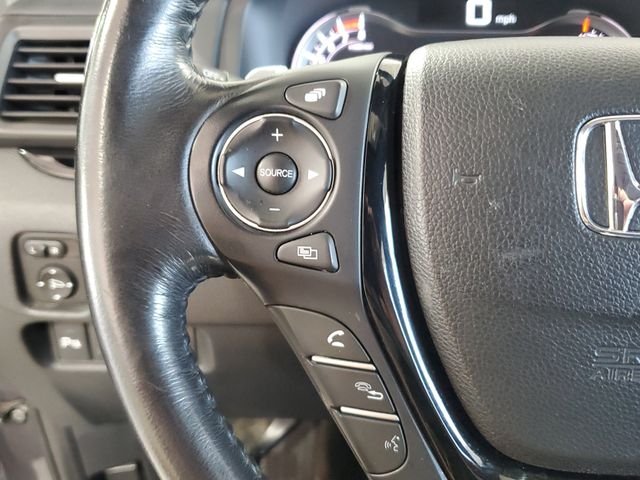 Used 2018 Gray Honda Touring image 20