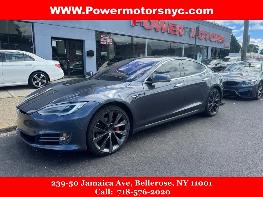 2020 Tesla Model S Performance's photo