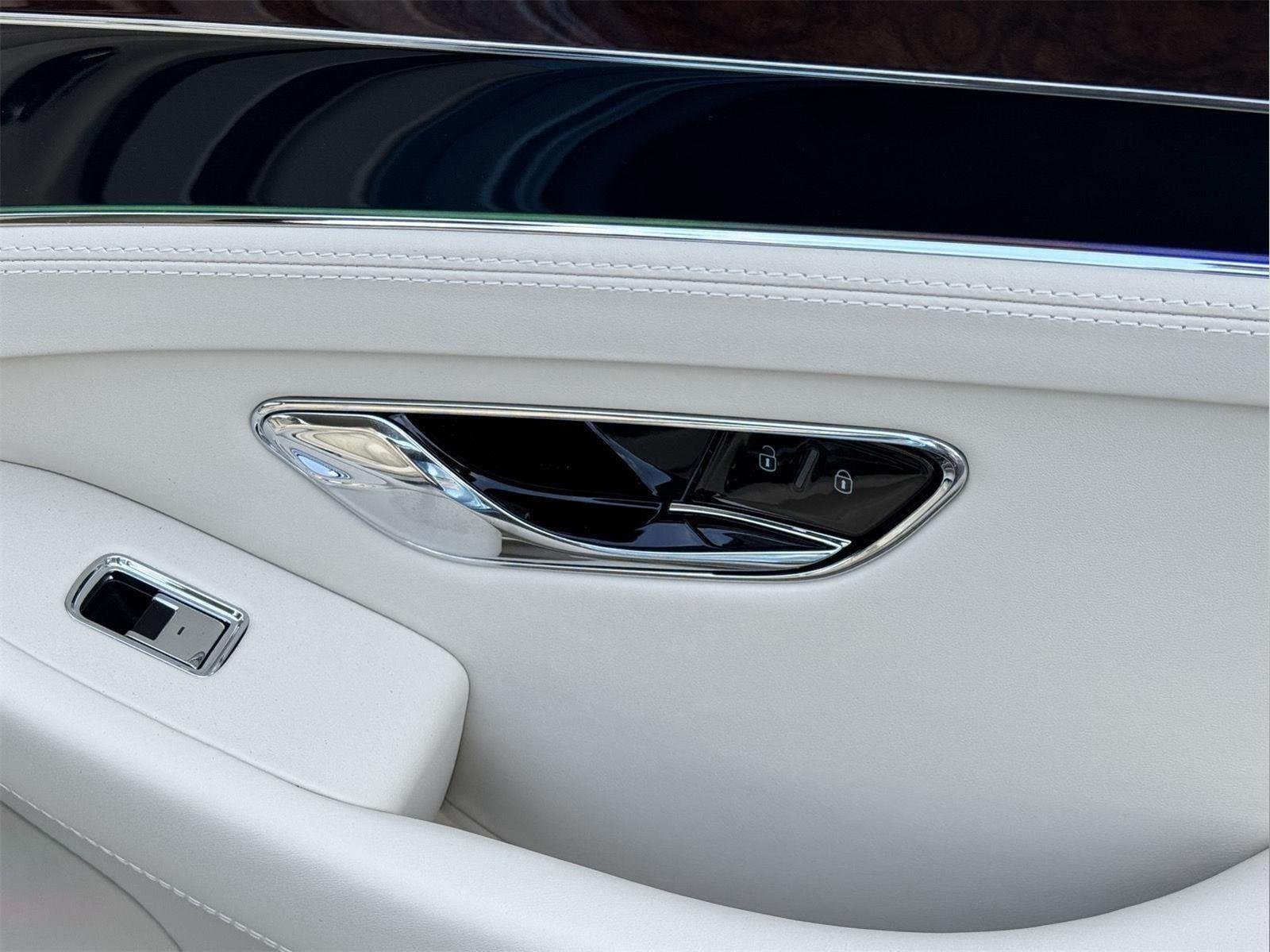 2026 Bentley Continental GTC Base - Photo 26