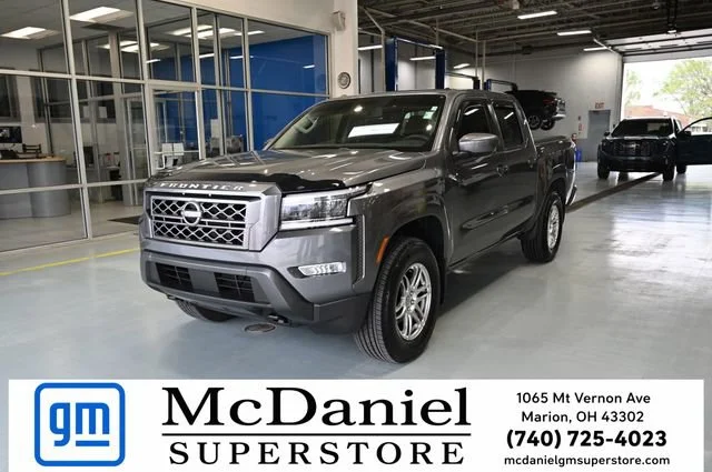 2023 Nissan Frontier SV Crew Cab 4X4 SWB's photo