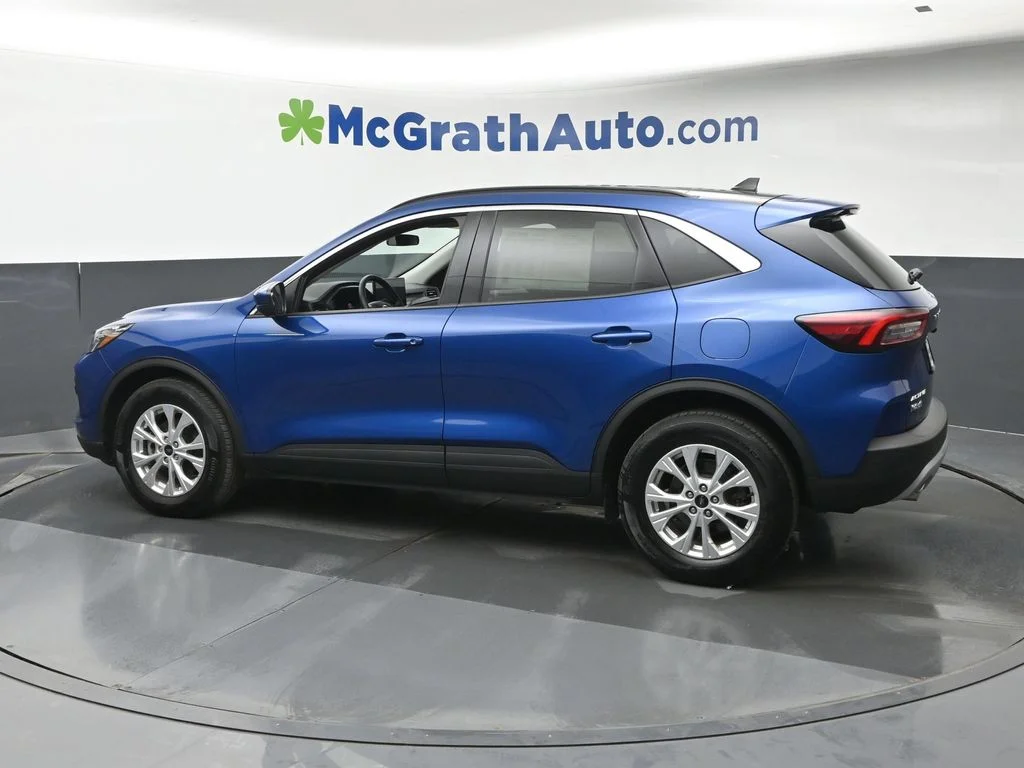 Used 2023 Blue Ford Active image 25