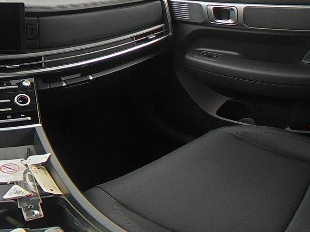 New 2027 Gray Hyundai SE AWD image 38