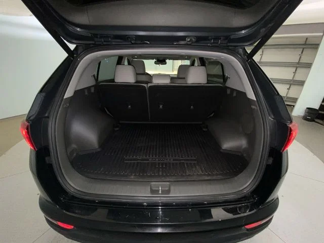 Used 2017 Red Kia EX image 24