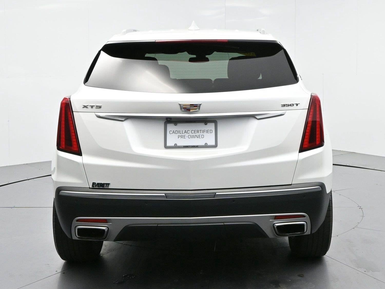 Used 2023 CRYSTAL WHITE TRICOAT Cadillac FWD Premium Luxury image 5