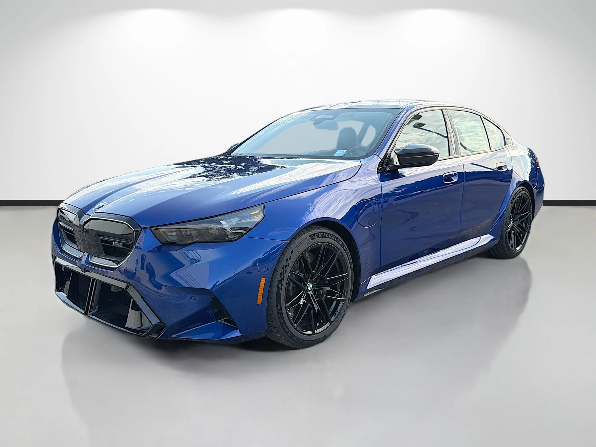 New 2027 Marina Bay Blue Metallic BMW  image 7