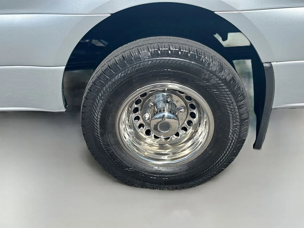 Used 2023 Silver Mercedes-Benz Cargo 170 WB image 10