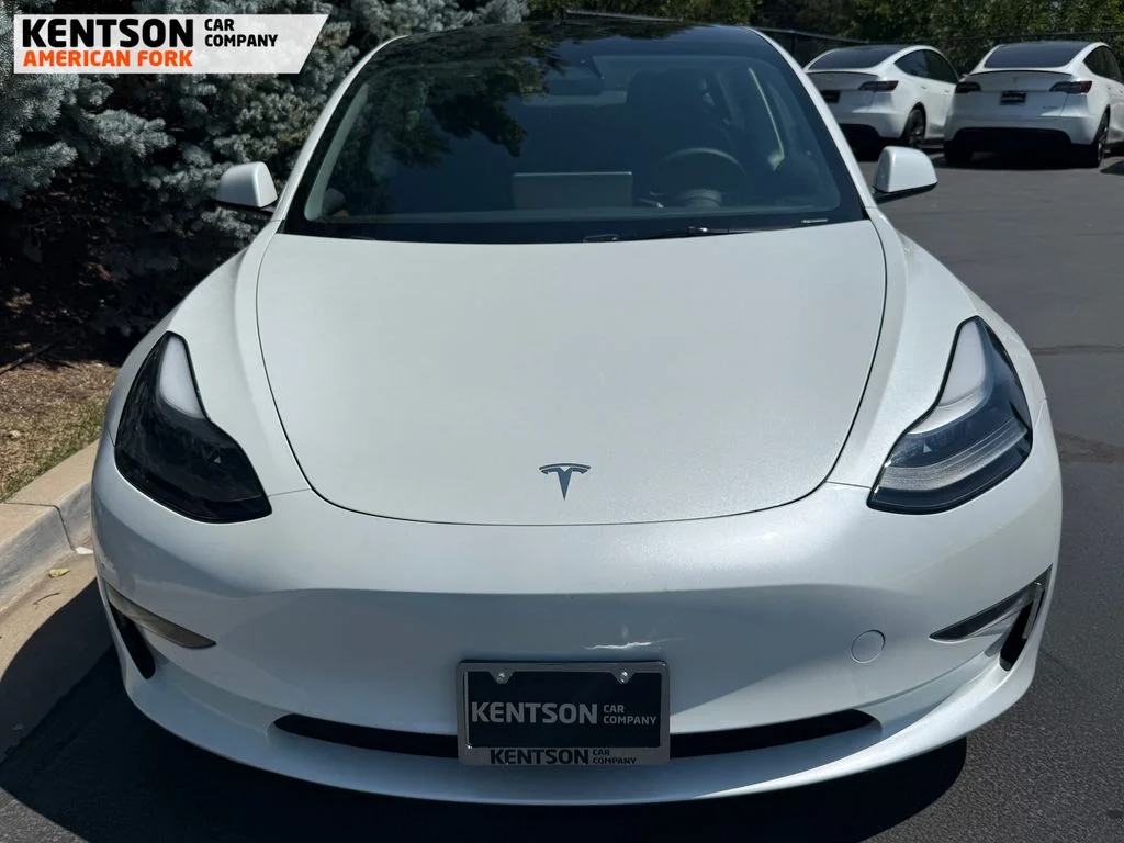 Used 2023 White Tesla Long Range image 2