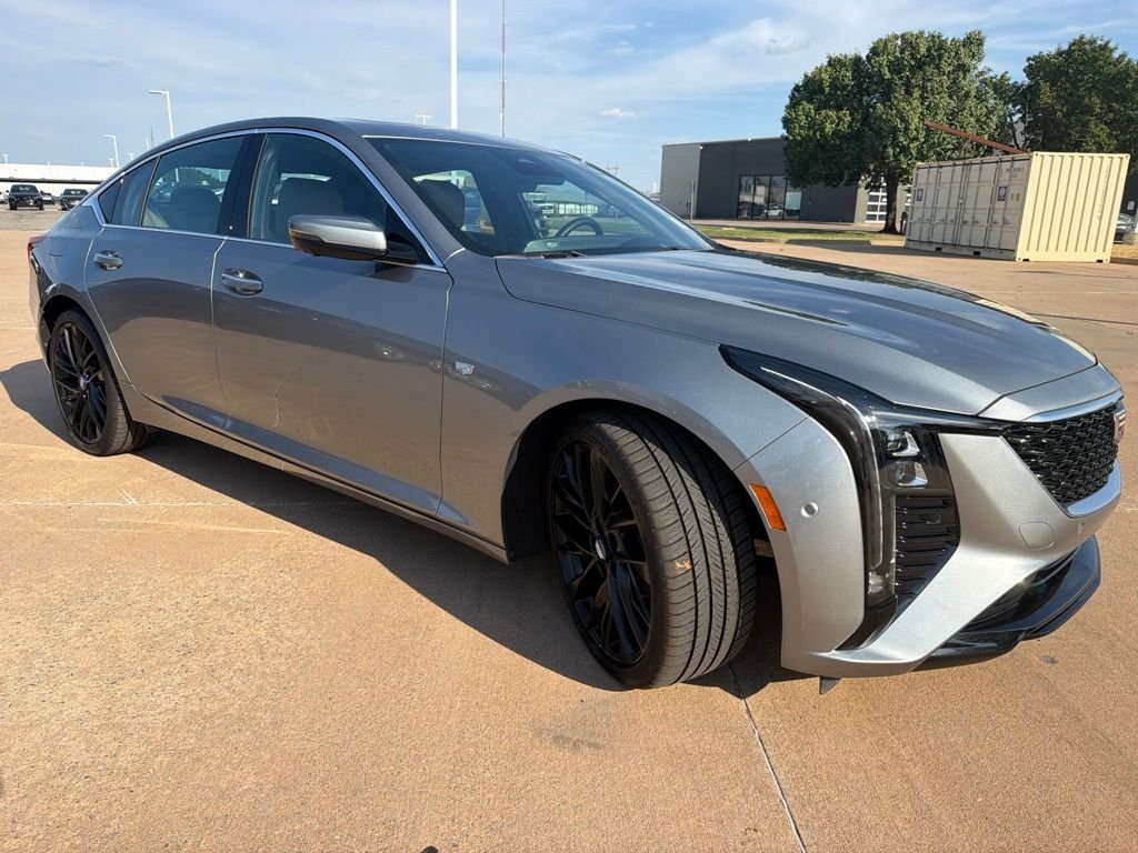 Used 2025 Silver Cadillac Premium Luxury image 5