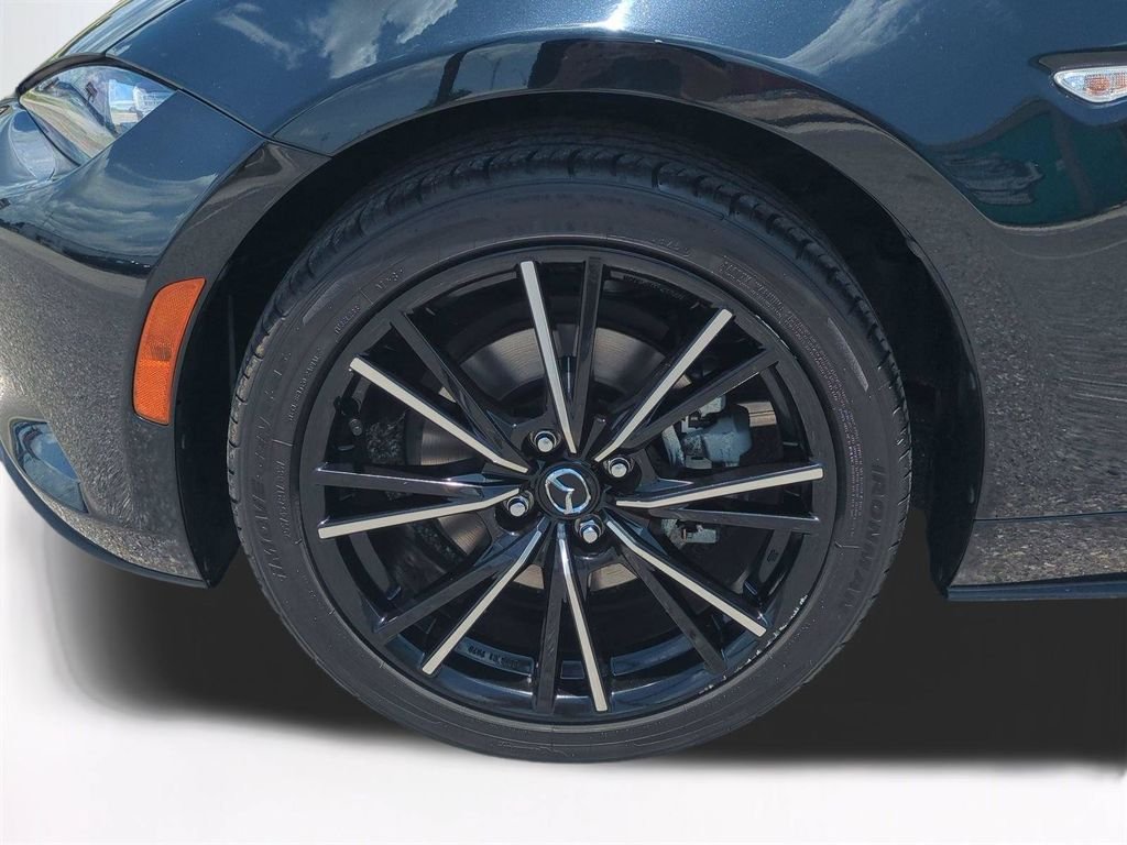 2024 Mazda MX-5 Miata RF Grand Touring - Photo 11
