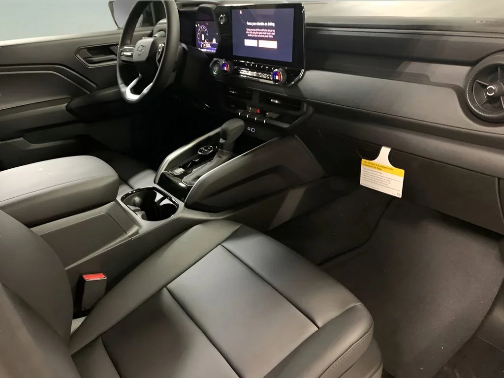 2026 Chevrolet Colorado Trail Boss - Photo 17