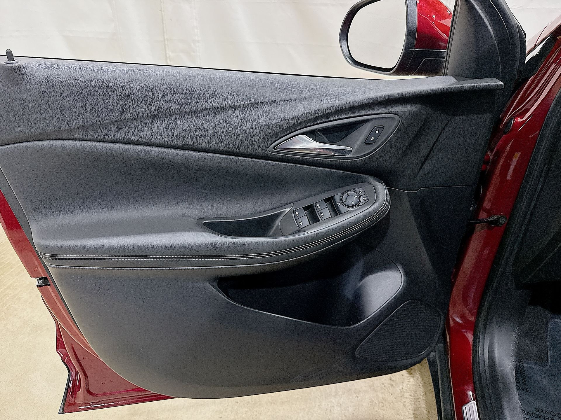 Used 2023 Cinnabar Metallic Buick Preferred image 20