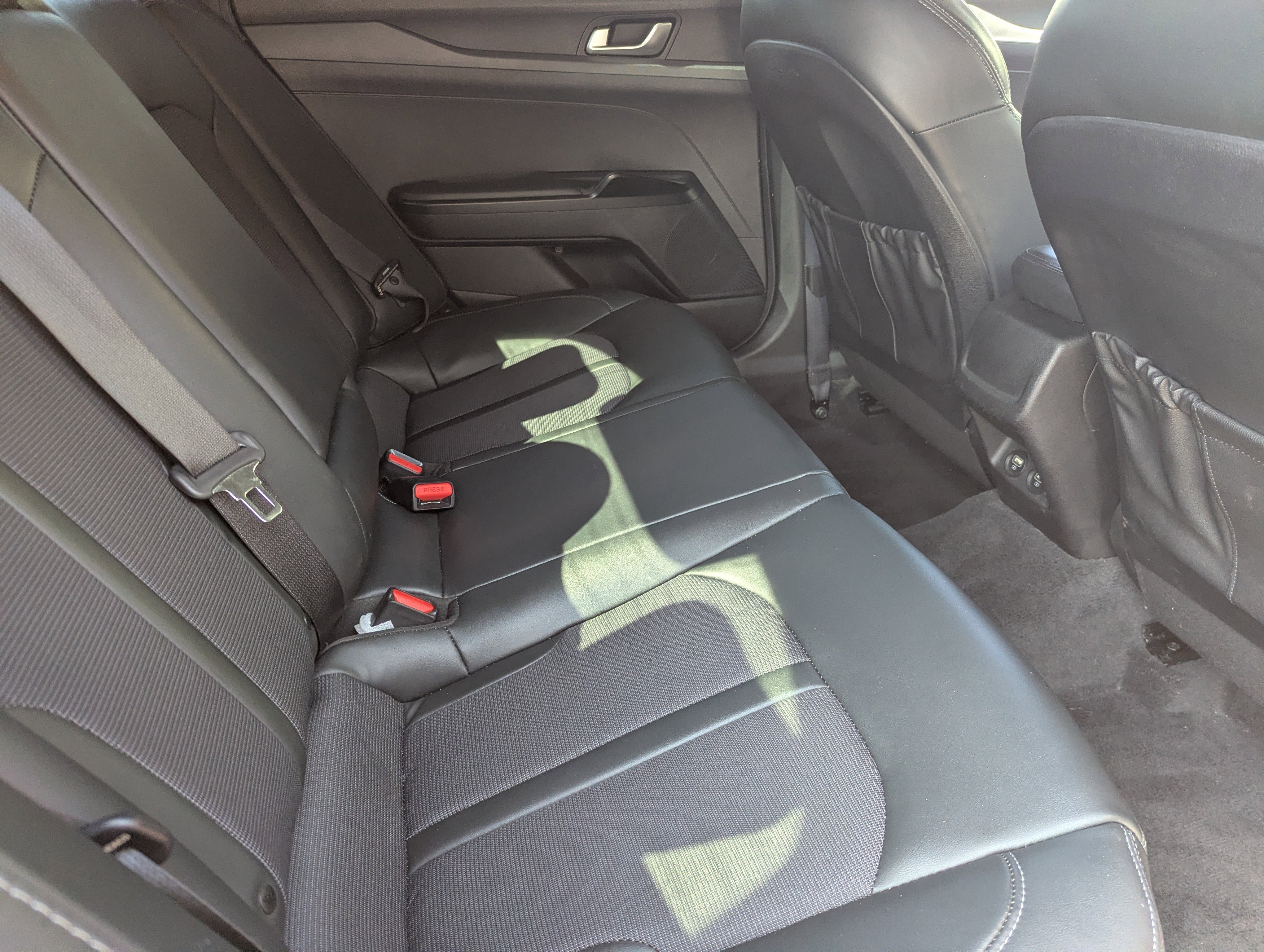 Certified Used 2022 Passion Red Kia GT-Line image 11