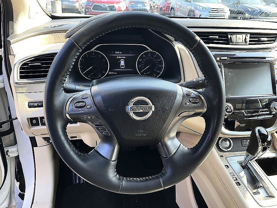 Used 2019 Pearl White Tricoat Nissan SL image 12