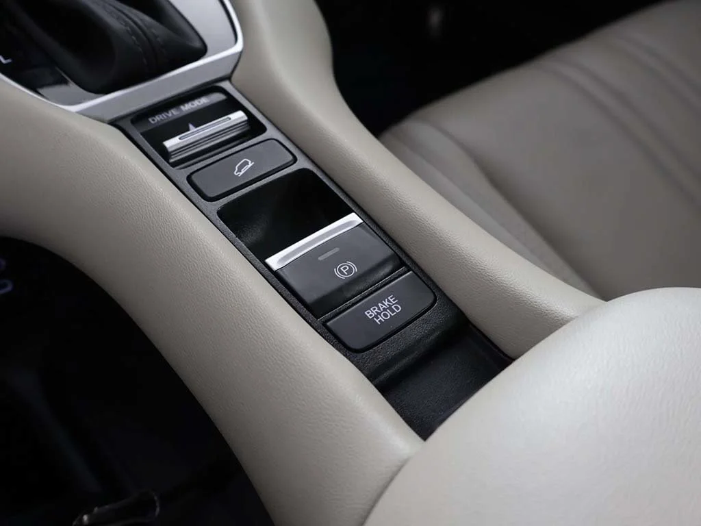 2025 Honda HR-V EX-L - Photo 50