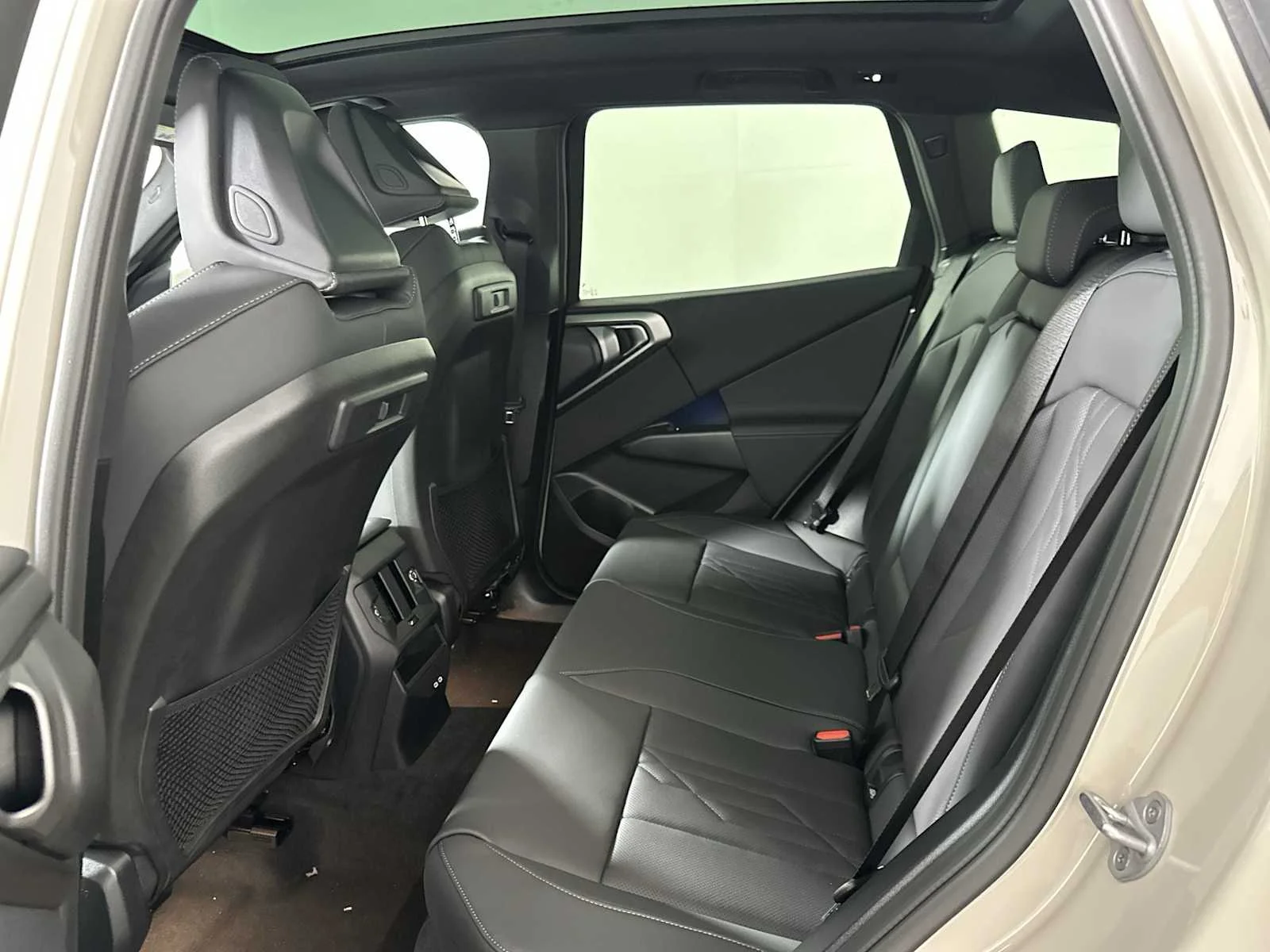 2026 BMW X3 30 - Photo 18