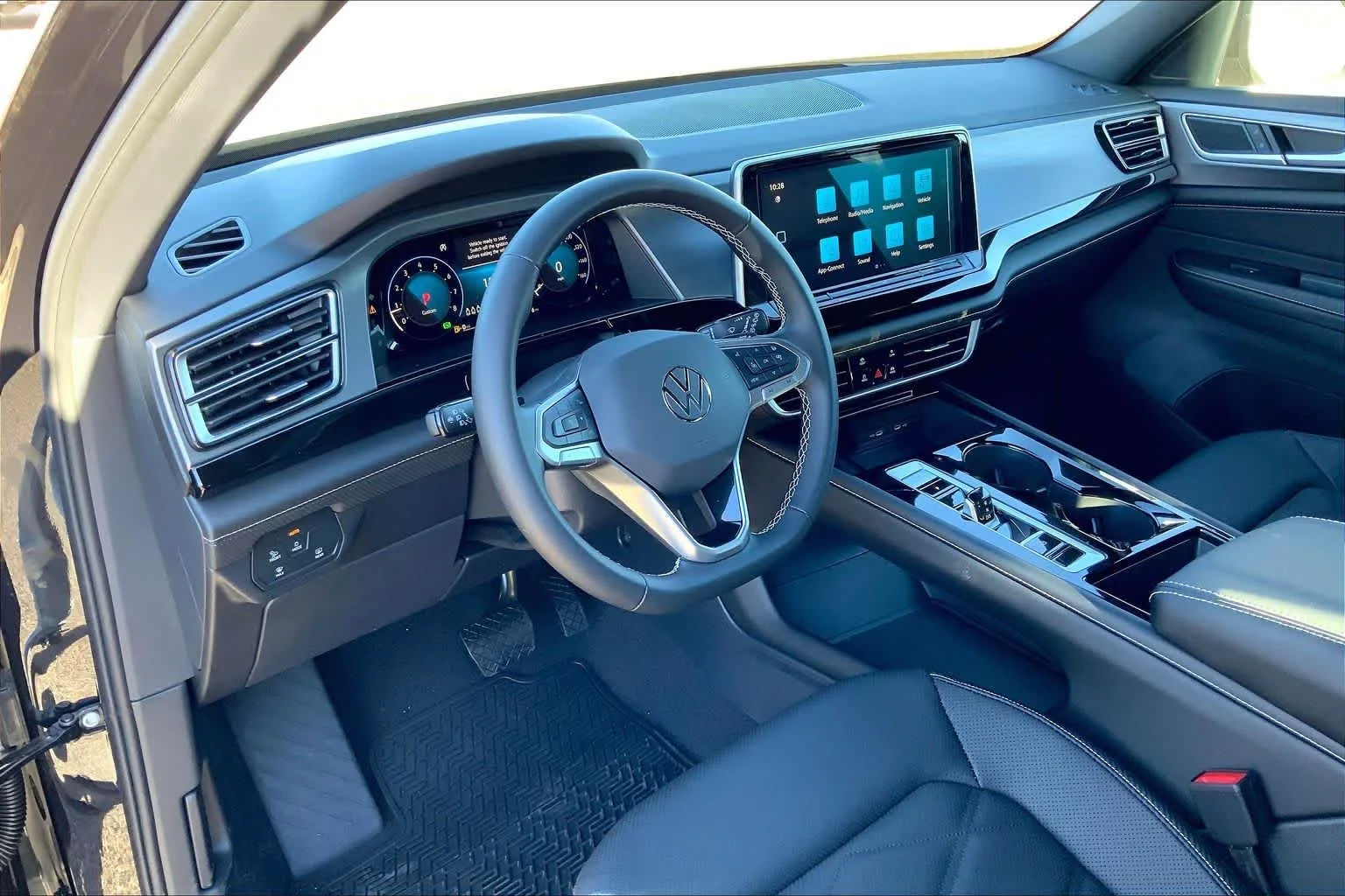 New 2026 Deep Black Pearl Volkswagen 2.0T SE w/Technology image 8