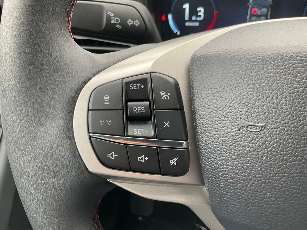 New 2026 Carbonized Gray Metallic Ford Active image 14