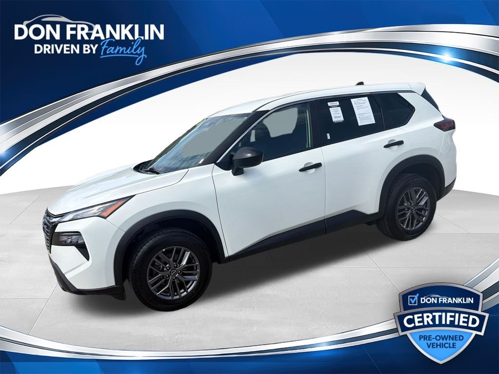 Used 2024 White Nissan S image 1