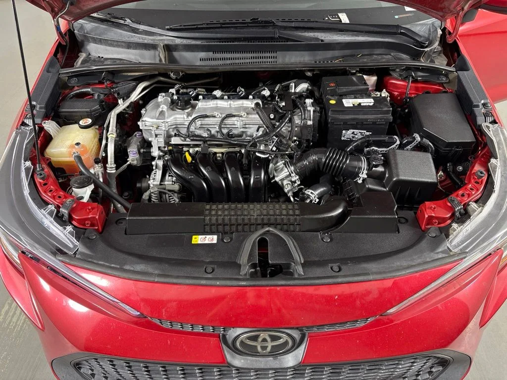Used 2020 Red Toyota LE image 36