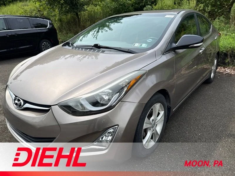 Used 2016 Brown Hyundai Value Edition image 1
