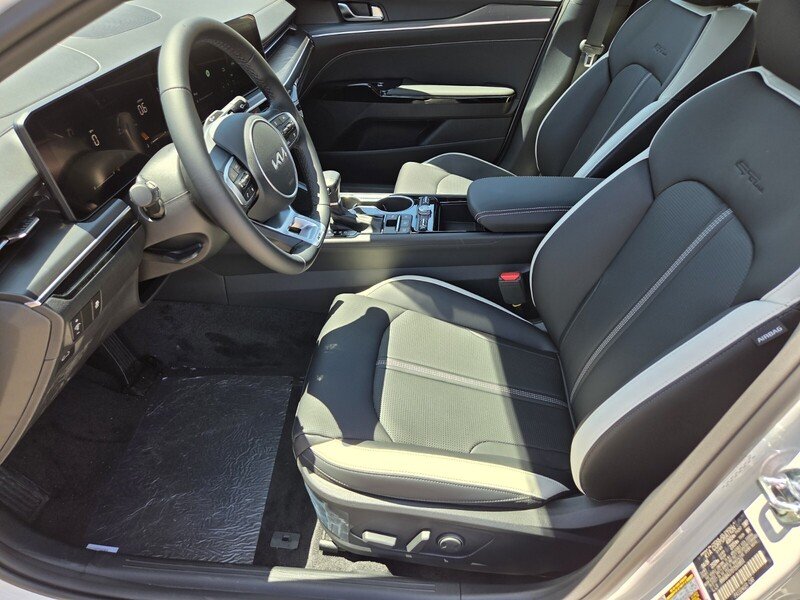New 2026 Snow White Pearl Kia GT-Line FWD image 6