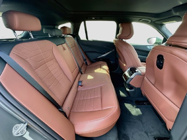 New 2027 Gray BMW Xdrive40i image 20