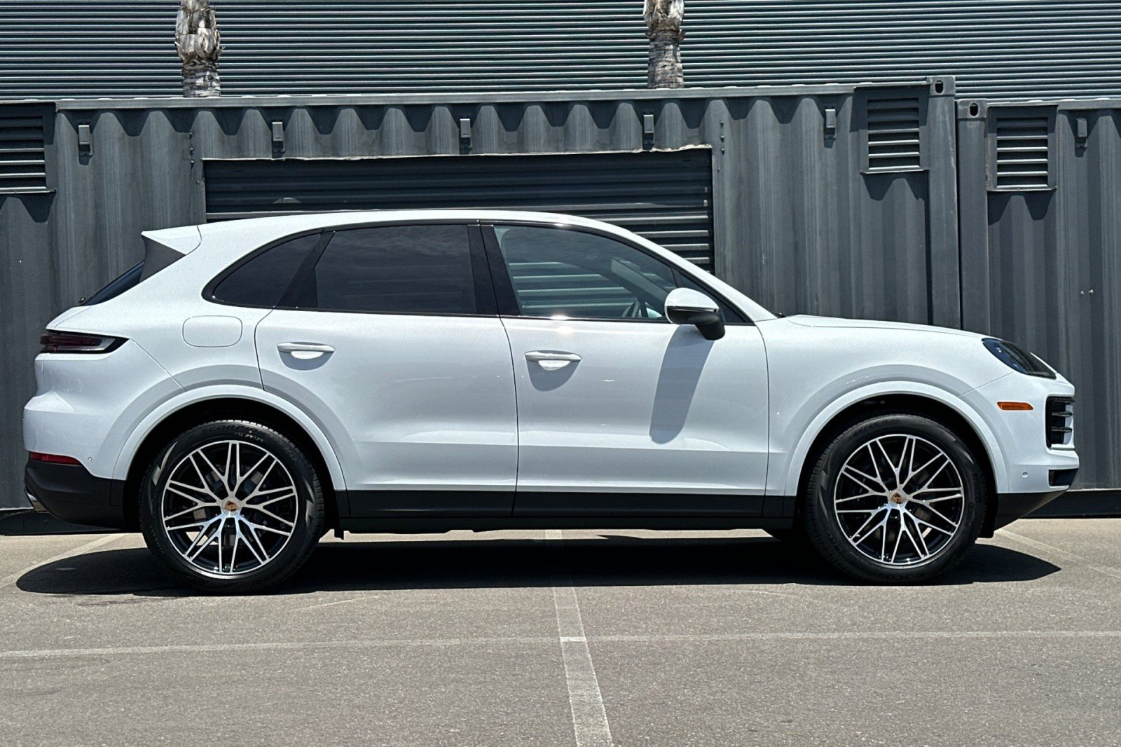 New 2026 Carrara White Metallic Porsche AWD image 9