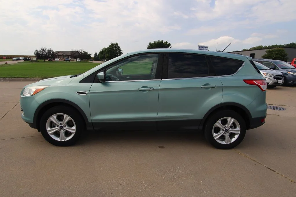 Used 2013 Frosted Glass Ford SE image 14