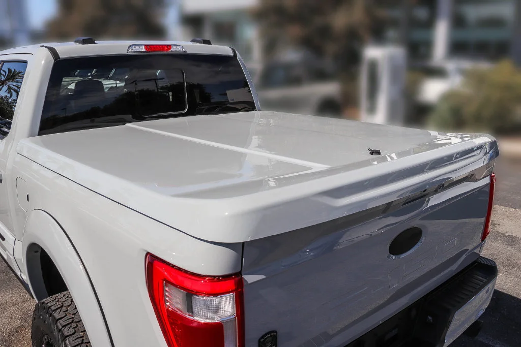 Used 2023 White Ford Lariat image 32