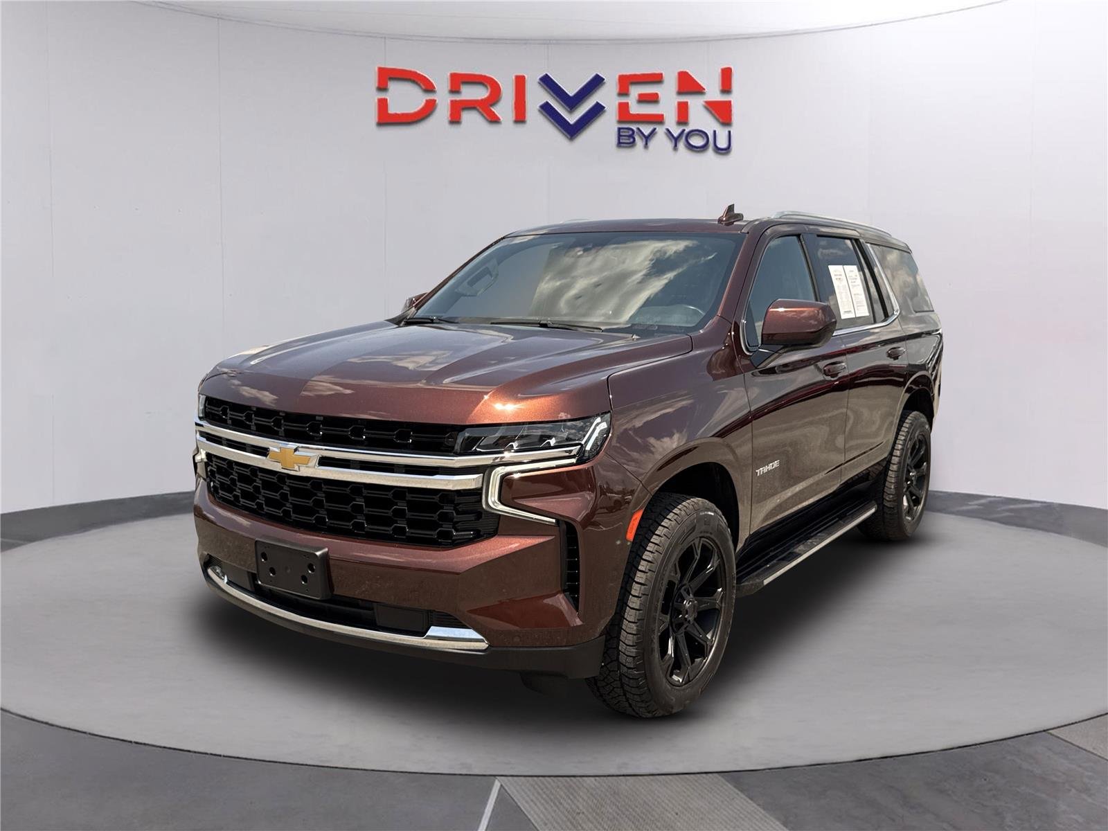 Used 2023 Auburn Metallic Chevrolet LS image 8