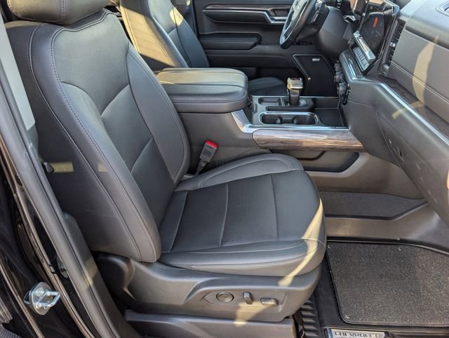 2024 Chevrolet Silverado 1500 LTZ - Photo 25