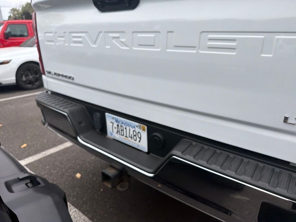 Used 2022 Summit White Chevrolet LT image 20