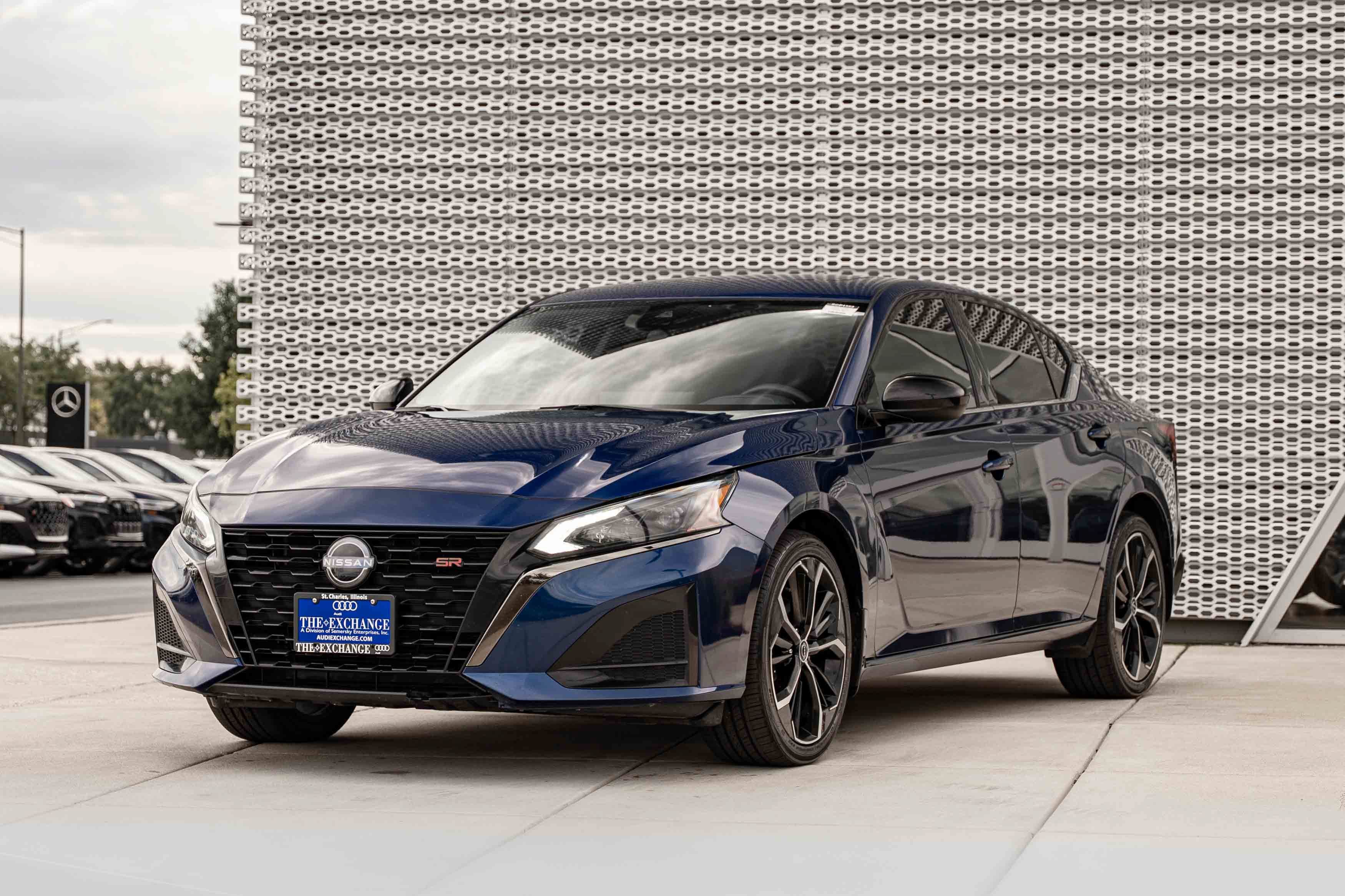 Used 2023 Deep Blue Pearl Nissan 2.5 SR image 7