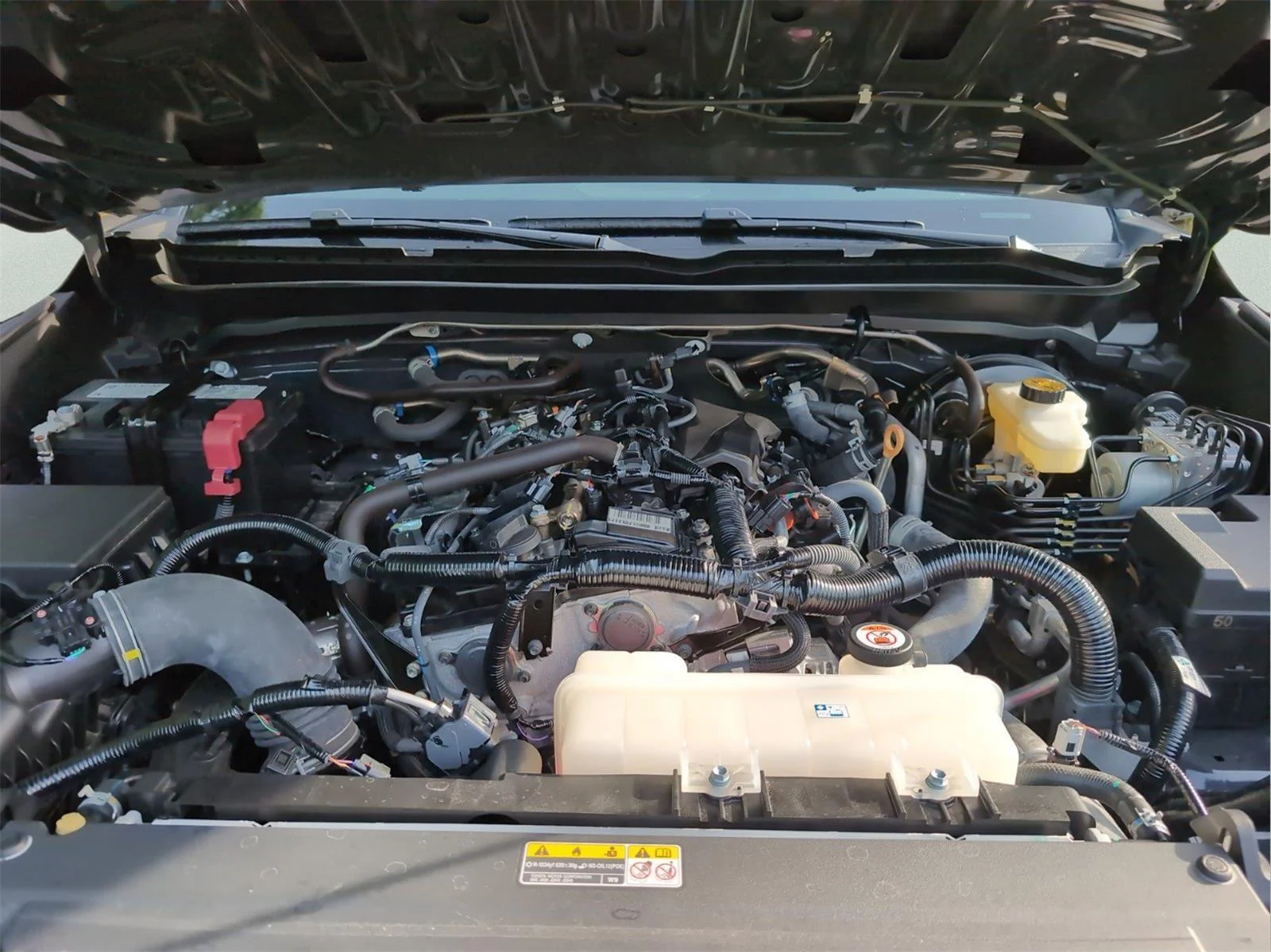 Used 2025 Underground Toyota SR5 image 12