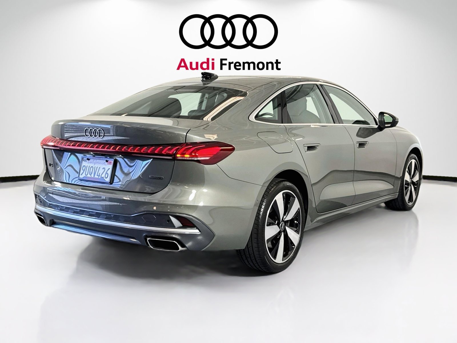 Used 2025 Chronos Gray Me Audi Premium Plus image 5