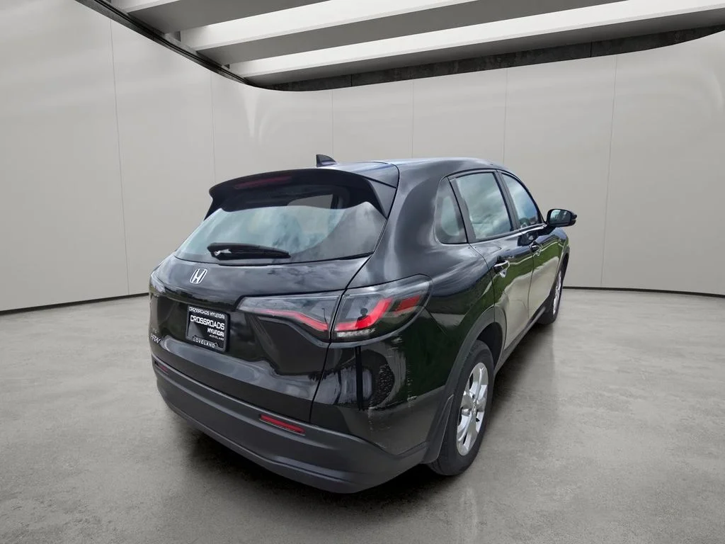 Used 2025 Crystal Black Pearl Honda LX image 5