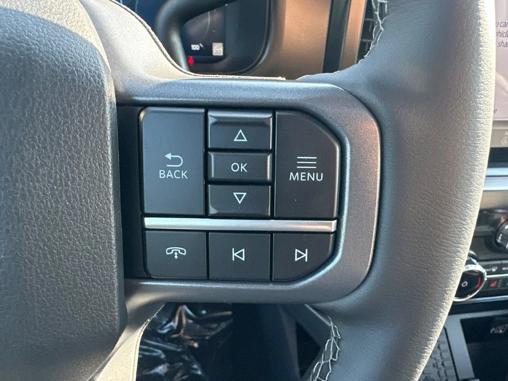 New 2027 White Ford Lariat image 21