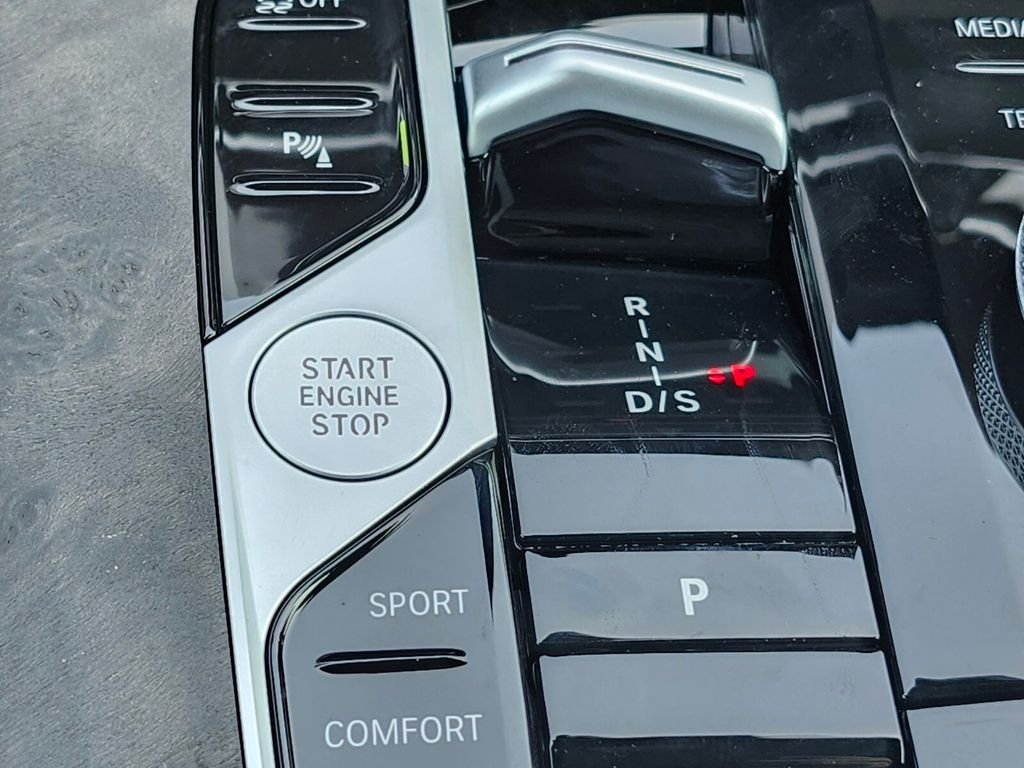 New 2026 Black BMW xDrive40i image 25