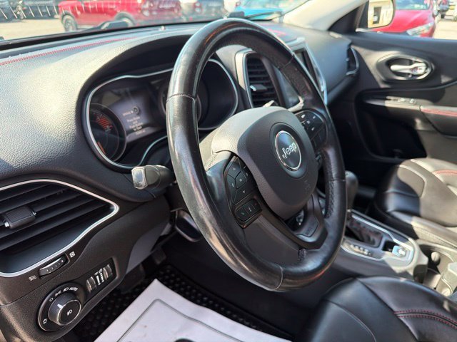 Used 2019 Black Jeep Trailhawk image 22