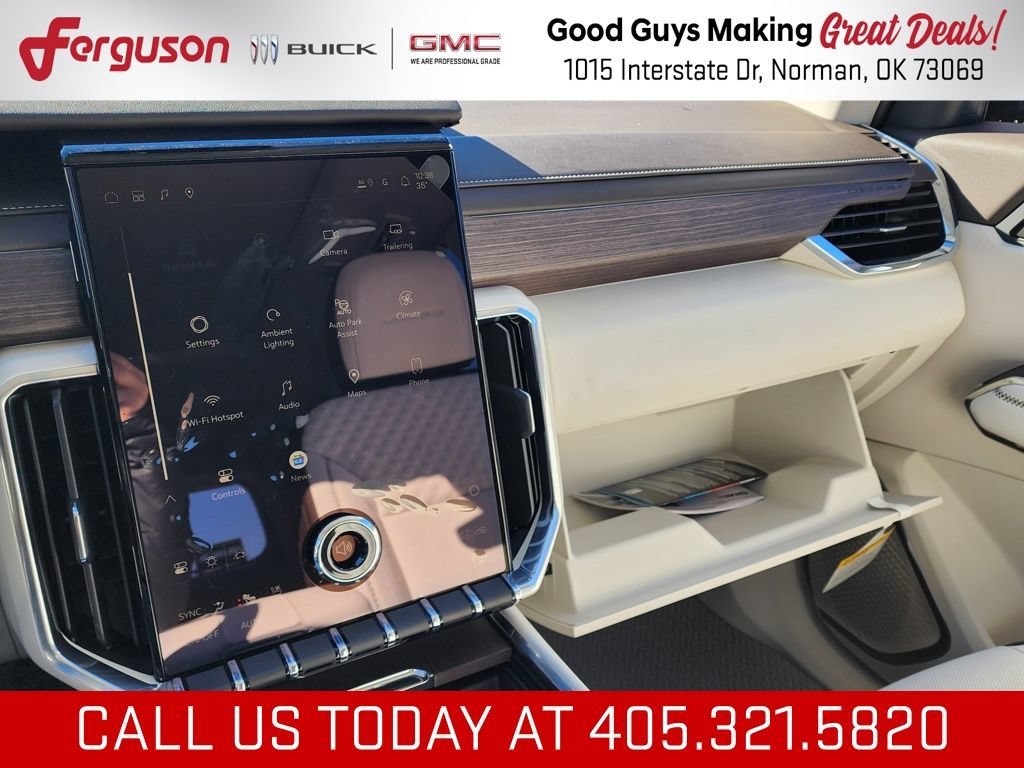 2026 GMC Acadia Denali - Photo 39