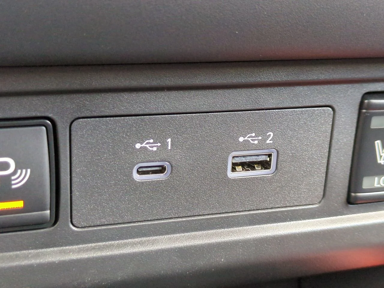 New 2026 Glacier White Nissan Crew Cab PRO-4X® image 21