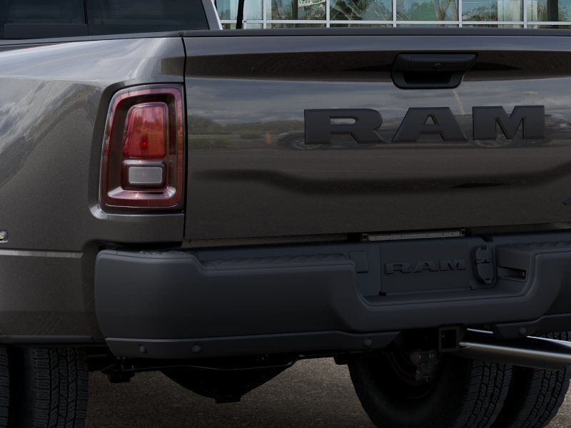 New 2026 Granite Crystal Metallic Clearcoat RAM Tradesman image 39
