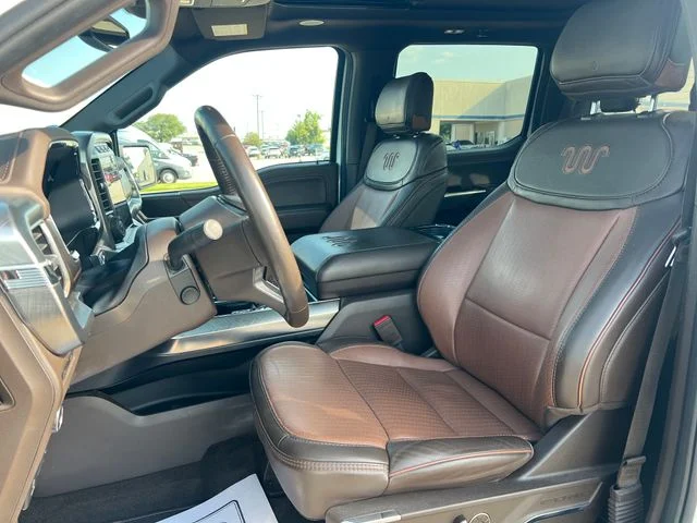 Used 2022 White Ford King Ranch image 37