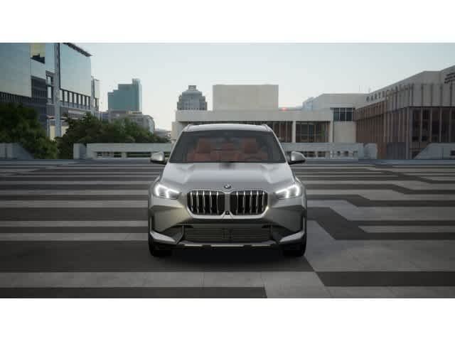 New 2026 Space Silver Metallic BMW xDrive28i image 3